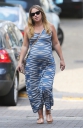 Имя файла=Kimberley_Walsh_seen_out_in_North_London_04_08_14_281729.jpg
Размер файла=1029КБ
Размеры=2850x4360
Дата=Авг 15, 2014 Kimberley_Walsh_seen_out_in_North_London_04_08_14_281729.jpg
