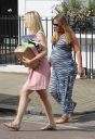 Имя файла=Kimberley_Walsh_seen_out_in_North_London_04_08_14_28729.jpg
Размер файла=1502КБ
Размеры=2850x4135
Дата=Авг 15, 2014 Kimberley_Walsh_seen_out_in_North_London_04_08_14_28729.jpg