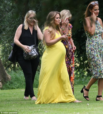 Kimberley_s_Baby_Shower_27_07_14_28129.jpg