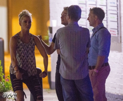 Sarah_Harding_leaving_Elstree_Studios_16_08_14_282829.jpg