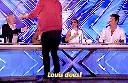 tumblr_nc9i04INas1so63s4o3_250.gif