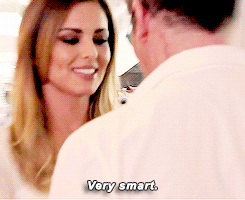 tumblr_nb58gf2Lq51r34jaio1_r1_250.gif