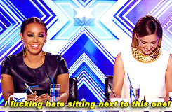 tumblr_nb5cqmeIZ81r34jaio3_250.gif