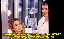 tumblr_nb6hhf25ln1r34jaio5_250.gif