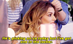 tumblr_nb6hhf25ln1r34jaio8_250.gif