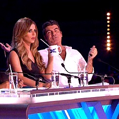 tumblr_nbv66odt5r1qf0jv7o2_250.gif