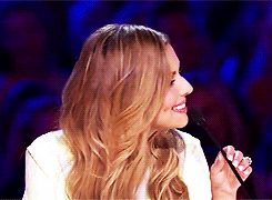 tumblr_nbyslkxoq51rcwn2ro5_250.gif