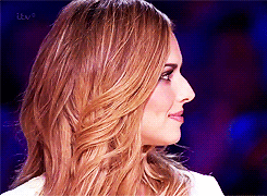 tumblr_nbyslkxoq51rcwn2ro7_250.gif