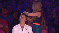 tumblr_nbzyiy3V8t1qm5c6yo4_250.gif