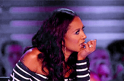 tumblr_ncsanjZqDl1qc1w8qo7_250.gif