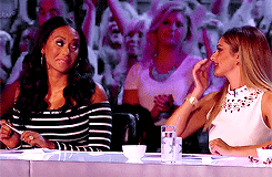 tumblr_ncsanjZqDl1qc1w8qo8_250.gif