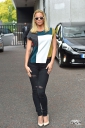 Sarah_Harding_leaving_the_ITV_Studios_04_09_14_282529.jpg