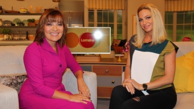 Sarah_Harding_on_Lorraine_04_09_14_28129.jpg