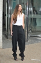 Имя файла=Nadine_Coyle_leaving_ITV_Studios_18_09_14_281429.jpg
Размер файла=511КБ
Размеры=2304x3455
Дата=Сент 21, 2014 Nadine_Coyle_leaving_ITV_Studios_18_09_14_281429.jpg