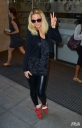 Sarah_Harding_arriving_at_Radio_1_09_09_14_281029.jpg