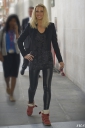 Sarah_Harding_arriving_at_Radio_1_09_09_14_2811129.jpg