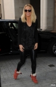 Sarah_Harding_arriving_at_Radio_1_09_09_14_286229.jpg