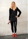 Sarah_Harding_arriving_at_Radio_1_09_09_14_286629.jpg