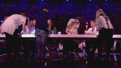 The_X_Factor_UK_S11E11_720p_HDTV_x264-FTP_mkv0737.jpg