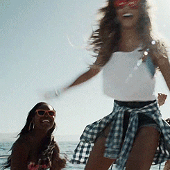 tumblr_ncv9y5mGDL1qf0jv7o2_250.gif