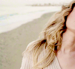 tumblr_ncvdygTSom1s51f5to2_250.gif