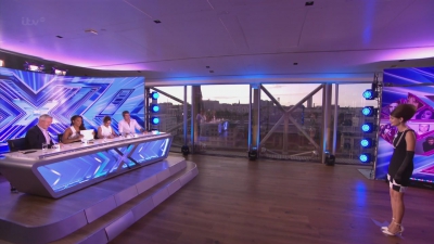 the_x_factor_uk_s11e04_720p_hdtv_x264-c4tv_mkv0540.jpg