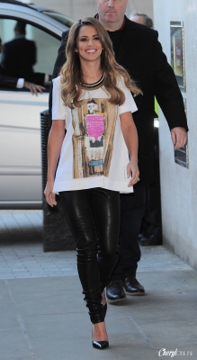 Cheryl_Arriving_at_Radio_1_07_10_14_2819329.jpg