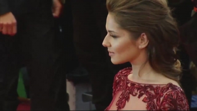 Chezza_stuns_in_maroon_dress_at_Cannes_mp40115.jpg
