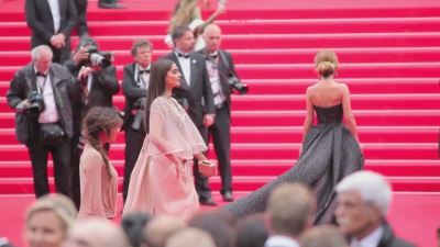 Cannes_Festival_2014_Jessica_C2C_Cheryl_Cole2C_Eva_L__mp40118.jpg