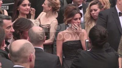 Cheryl_Cole_at_Foxcatcher_film_red_carpet_presentation_in_Cannes_mp40041.jpg