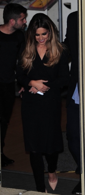 Cheryl_and_JB_Leaving_Fountain_Studios_11_10_14_281729.jpg