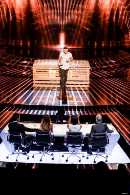Performance_Show_11_10_14_287829.jpg