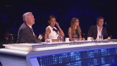 the_x_factor_uk_s11e15_720p_hdtv_x264-ftp_mkv5430.jpg