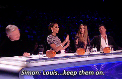 tumblr_nef9ghqotQ1so63s4o3_250.gif