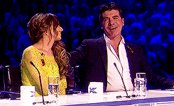 tumblr_nessx8tOHR1r34jaio4_250.gif