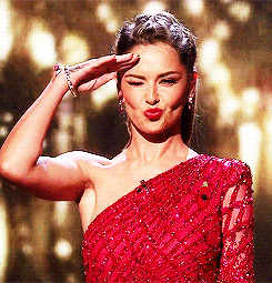 tumblr_nf264lhUc71s0y7wio2_250.gif