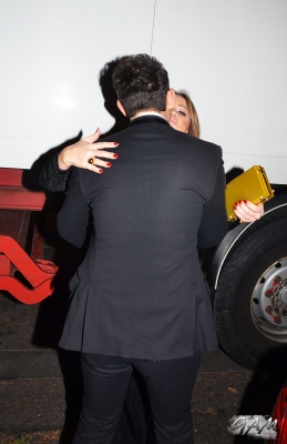 Kimberley_Walsh_leaving_the_Spectacle_Wearer_of_the_Year_Awards_07_10_14_285029.jpg