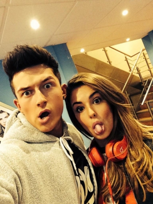 X-factor_Live_Show_18_10_14_28129.jpg