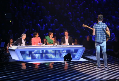 X-factor_Live_Show_18_10_14_283529.jpg
