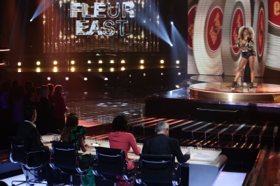 X-factor_Live_Show_18_10_14_284329.jpg
