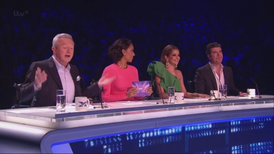 The_X_Factor_UK_S11E17_720p_HDTV_x264-FTP_mkv0578.jpg