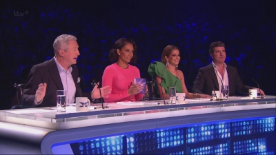 The_X_Factor_UK_S11E17_720p_HDTV_x264-FTP_mkv0580.jpg
