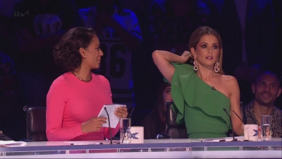 The_X_Factor_UK_S11E17_720p_HDTV_x264-FTP_mkv2407.jpg