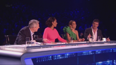 The_X_Factor_UK_S11E17_720p_HDTV_x264-FTP_mkv2753.jpg