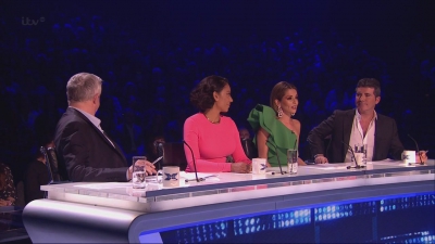 The_X_Factor_UK_S11E17_720p_HDTV_x264-FTP_mkv4358.jpg