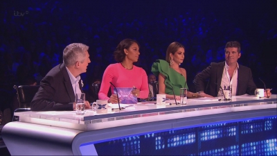 The_X_Factor_UK_S11E17_720p_HDTV_x264-FTP_mkv4407.jpg