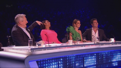 The_X_Factor_UK_S11E17_720p_HDTV_x264-FTP_mkv5224.jpg
