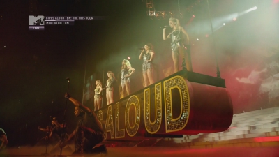 Girls_Aloud_-_Ten_-_The_Hits_Tour_2013_-_1080p_-_MTV_Live_HD_mkv0171.jpg