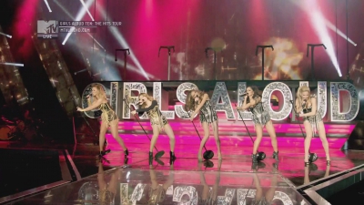 Girls_Aloud_-_Ten_-_The_Hits_Tour_2013_-_1080p_-_MTV_Live_HD_mkv0198.jpg