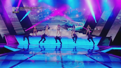 Girls_Aloud_-_Ten_-_The_Hits_Tour_2013_-_1080p_-_MTV_Live_HD_mkv0375.jpg